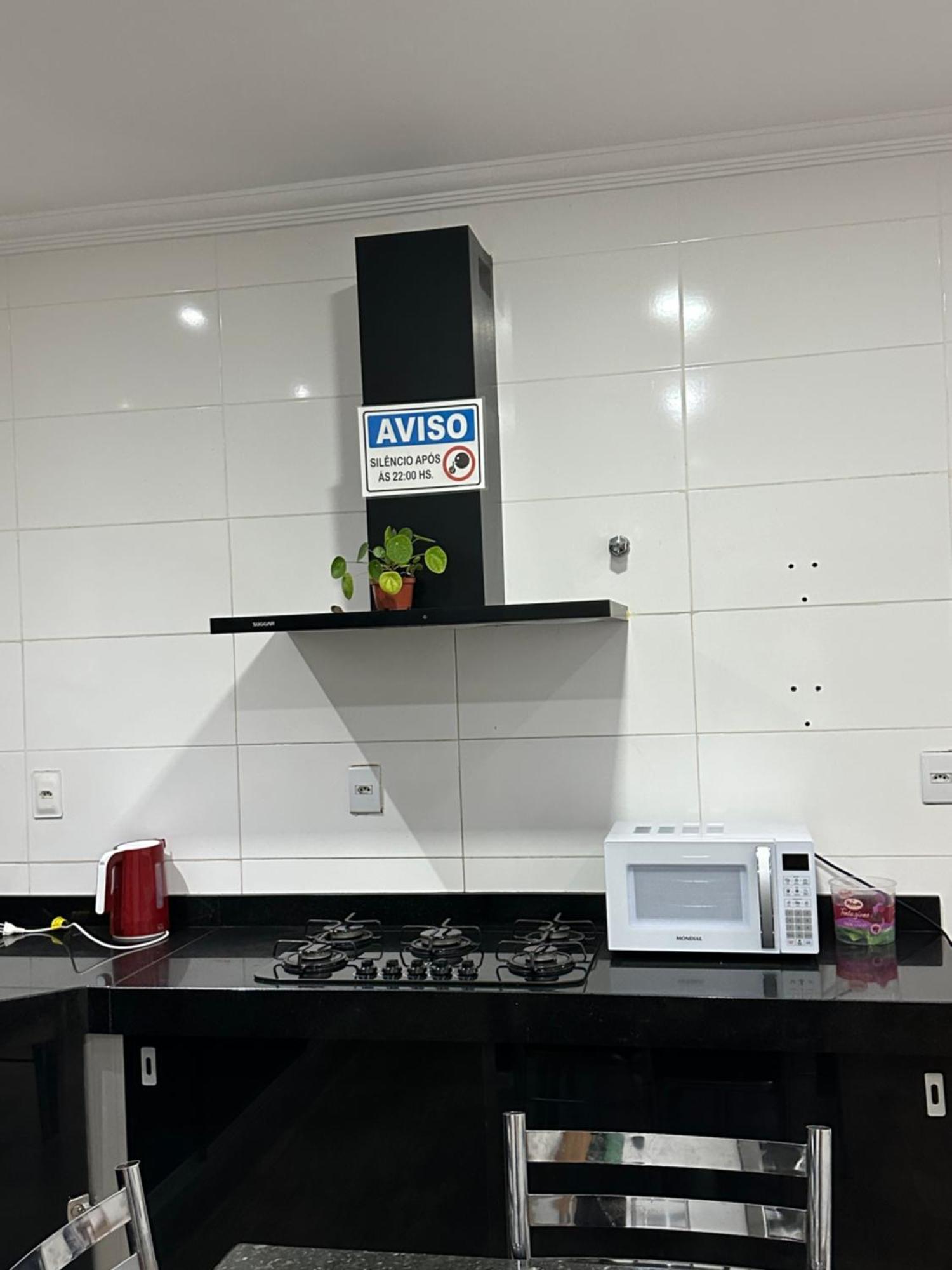 Hostel Amarelinho บรูมาจิโญ ภายนอก รูปภาพ